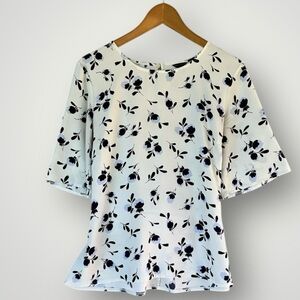 🎉5 for $45🎉Ann Taylor top blouse shirt size M